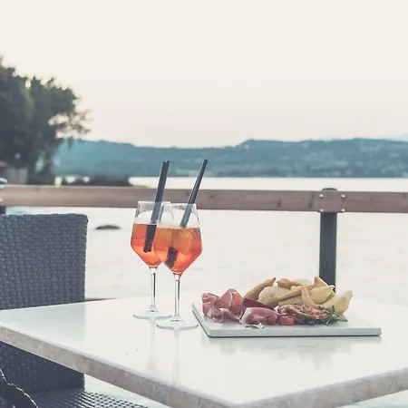 Ξενοδοχείο με διαμερίσματα Club Del Sole Desenzano Boutique Ντεζεντσάνο ντελ Γκάρντα