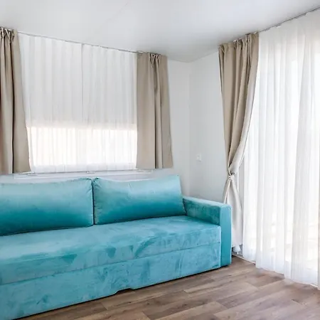 Club Del Sole Desenzano Boutique 4*